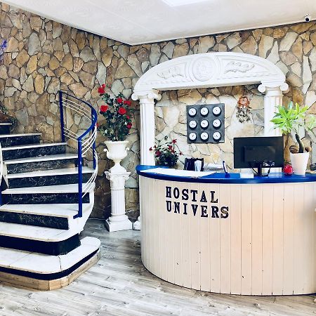 Hostal Univers Calella Eksteriør billede