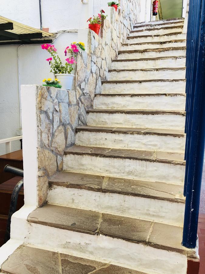Hostal Univers Calella Eksteriør billede