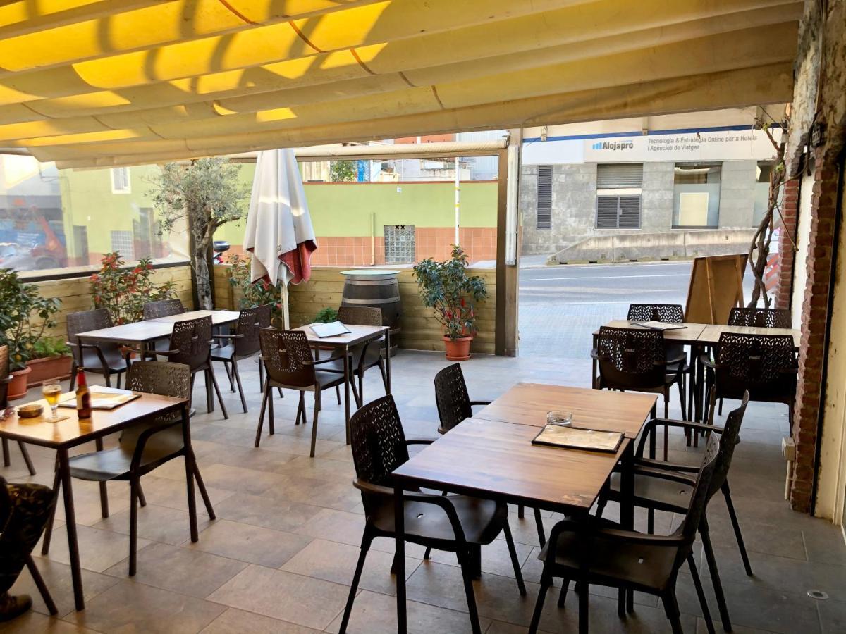 Hostal Univers Calella Eksteriør billede